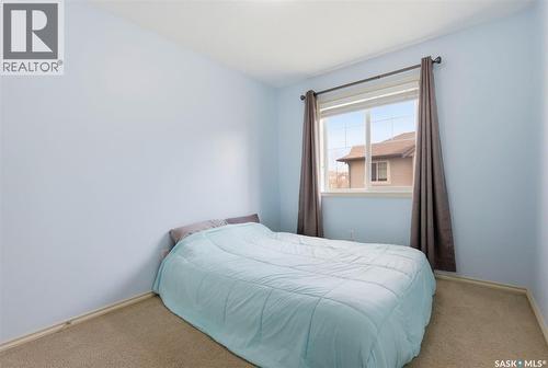 111 105 Lynd Crescent, Saskatoon, SK - Indoor Photo Showing Bedroom