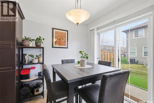 111 105 Lynd Crescent, Saskatoon, SK - Indoor Photo Showing Dining Room
