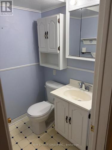 65 Saint Andrews Avenue, Welland, ON - Indoor Photo Showing Bathroom