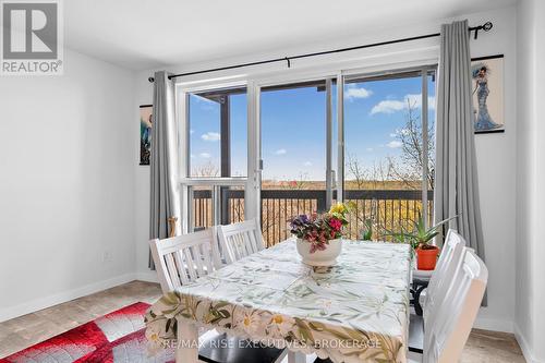 710 - 66 Greenview Drive, Kingston (Central City West), ON - Indoor Photo Showing Dining Room