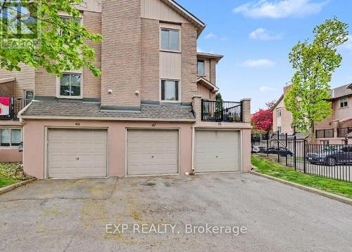 47 - 38 ELORA DRIVE  Hamilton, ON L9C 7L6