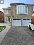 MAIN - 18 RED STAG ROAD Brampton, ON L6R 1G9
