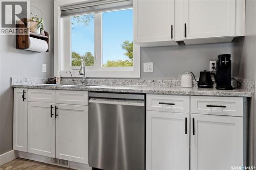 201 Silton Street, Bulyea, SK - Indoor Photo Showing Kitchen With Upgraded Kitchen