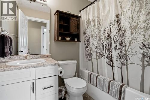 201 Silton Street, Bulyea, SK - Indoor Photo Showing Bathroom