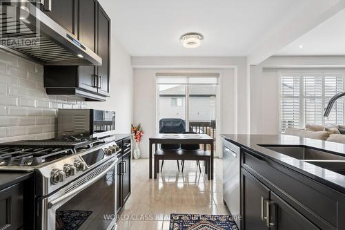 4073 Healing Street, Lincoln, ON - Indoor Photo Showing Kitchen With Stainless Steel Kitchen With Upgraded Kitchen