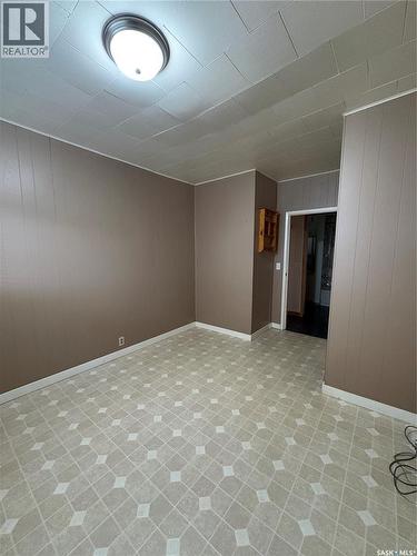 209 2Nd Avenue E, Kelvington, SK - Indoor Photo Showing Other Room