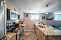 Apartment kitchen - 