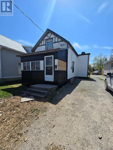 111 ANDREW STREET S  Orillia, ON L3V 5J3