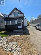 111 ANDREW STREET S Orillia, ON L3V 5J3