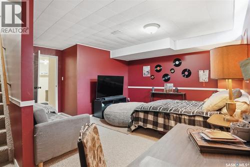 16 425 Pinehouse Drive, Saskatoon, SK - Indoor Photo Showing Bedroom