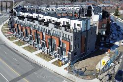 21 - 145 TAPSCOTT ROAD Toronto, ON M1B 0E8