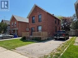 177 ATHOL STREET E Oshawa (Central), ON L1H 1K2