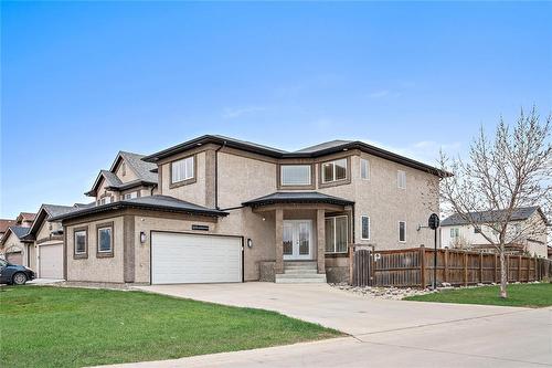 104 Amberstone Road  Winnipeg, MB R2P 1K9