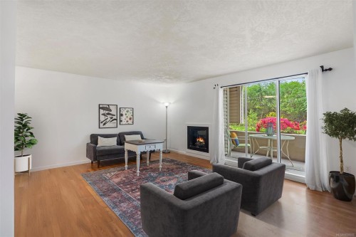 105-1055 Hillside Ave  Victoria, BC V8T 2A4