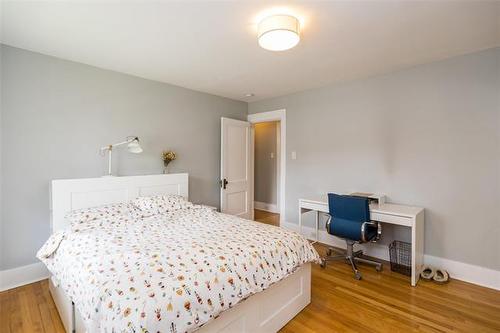 251 Elm St, Winnipeg, MB 
