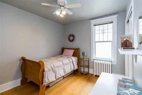 251 Elm St, Winnipeg, MB 