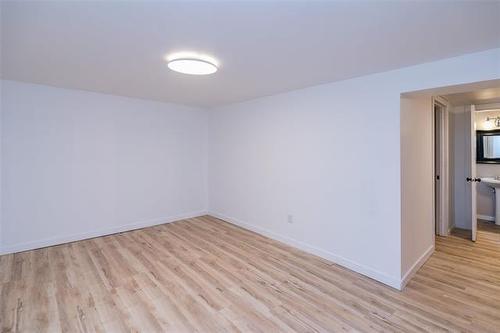 251 Elm St, Winnipeg, MB 