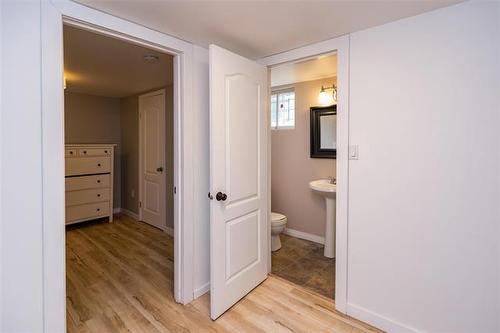 251 Elm St, Winnipeg, MB 