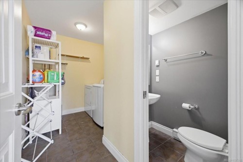 #101-2510 Alexander St, Duncan, BC - Indoor Photo Showing Bathroom