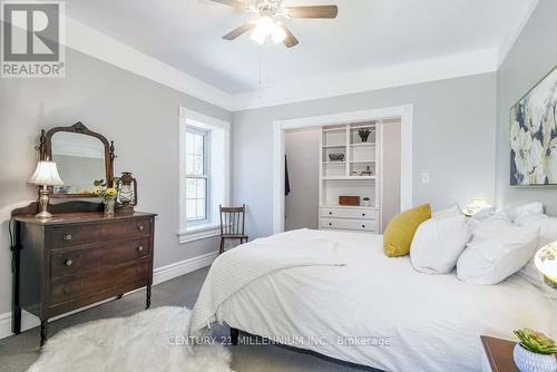 753333 2Nd Line Ehs, Mono, ON - Indoor Photo Showing Bedroom