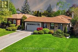 2504 YARMOUTH CRESCENT Oakville, ON L6L 2M8