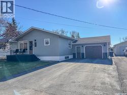 812 Qu'appelle STREET Grenfell, SK S0G 2B0