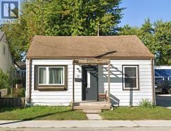 16 MCNAUGHTON AVENUE Wallaceburg, ON N8A 1R8