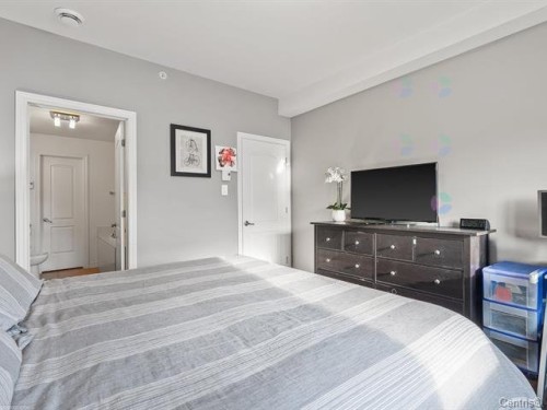 Chambre à coucher principale - 2340  - 303 Rue Monet, Laval (Duvernay), QC - Indoor Photo Showing Bedroom