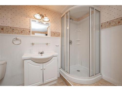 122 Burpee St, Fredericton, NB 