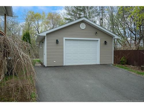 122 Burpee St, Fredericton, NB 
