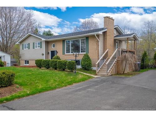 122 Burpee St, Fredericton, NB 