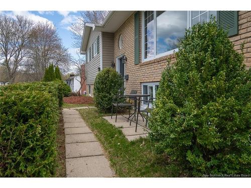 122 Burpee St, Fredericton, NB 
