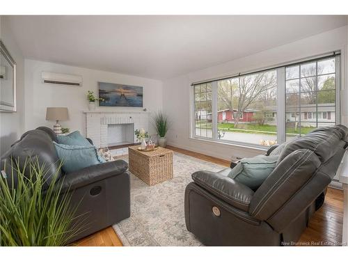 122 Burpee St, Fredericton, NB 