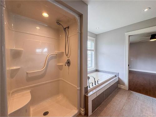 87 Tilmon Cres, Dieppe, NB 
