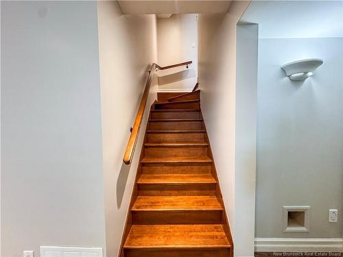 87 Tilmon Cres, Dieppe, NB 