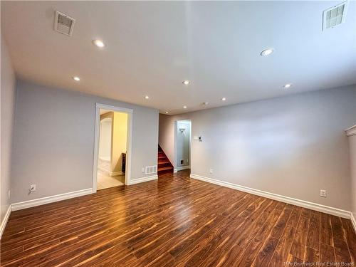 87 Tilmon Cres, Dieppe, NB 