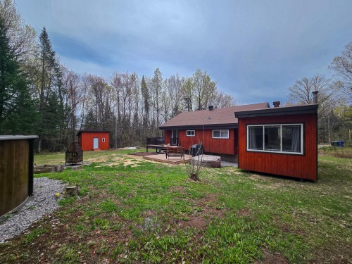 Back of Structure - 71 Ch. Amcon, Mille-Isles, QC 