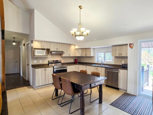 Kitchen - 71 Ch. Amcon, Mille-Isles, QC 