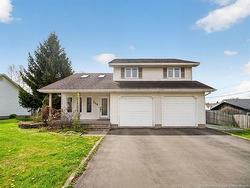 368 Gaspe ST Dieppe, NB E1A 6T6