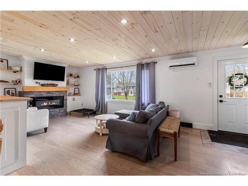 173 Gulliver Dr, Fredericton, NB 