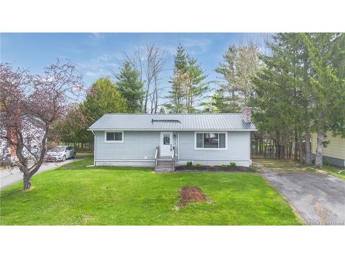 173 Gulliver Dr, Fredericton, NB 