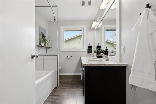 232 River Rd, St Andrews, MB 