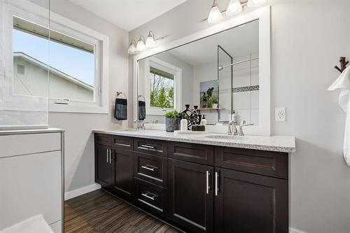 232 River Rd, St Andrews, MB 