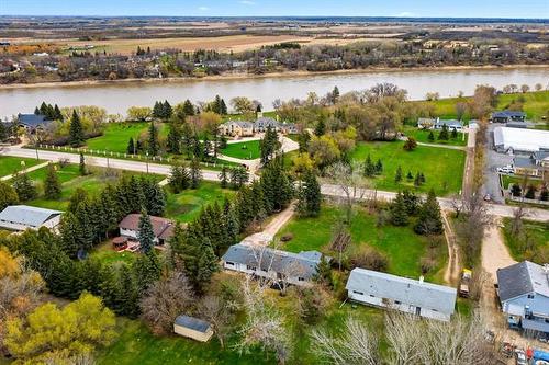 232 River Rd, St Andrews, MB 