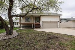 420 Shelley ST  Winnipeg, MB R3K 1G3