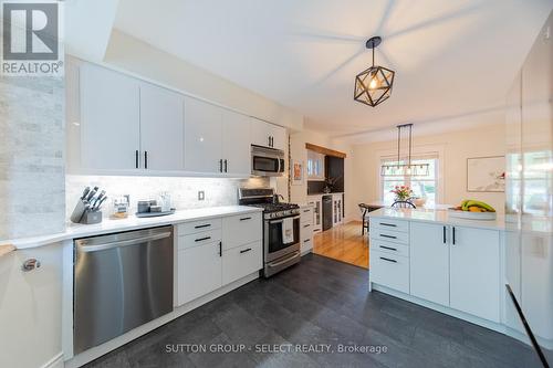 Open kitchen with plenty of natural light - 442 Victoria Street, London East (East B), ON 