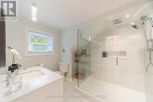 Updated main 3-piece bathroom - 442 Victoria Street, London East (East B), ON 