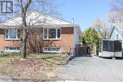 554 Phillip Street Lively, ON P3Y 1N1