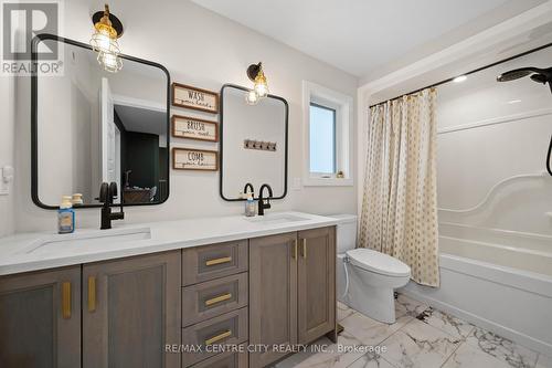 Double Sink in Second Floor Main Bath - 76 Styles Drive, St. Thomas, ON - Indoor Photo Showing Bathroom