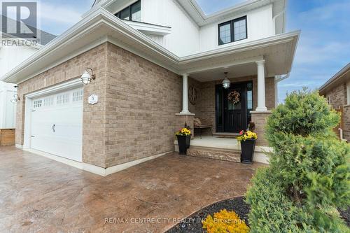 Stamped Concrete Entrance - 76 Styles Drive, St. Thomas, ON - Outdoor